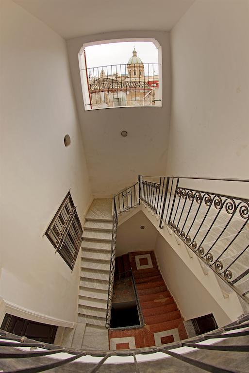 팔레르모 La Terrazza Sul Centro B&B 외부 사진